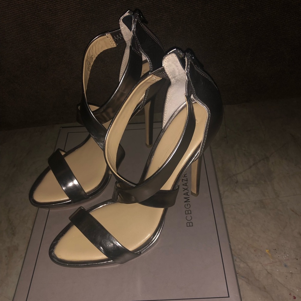 BCBG MAXAZARIA